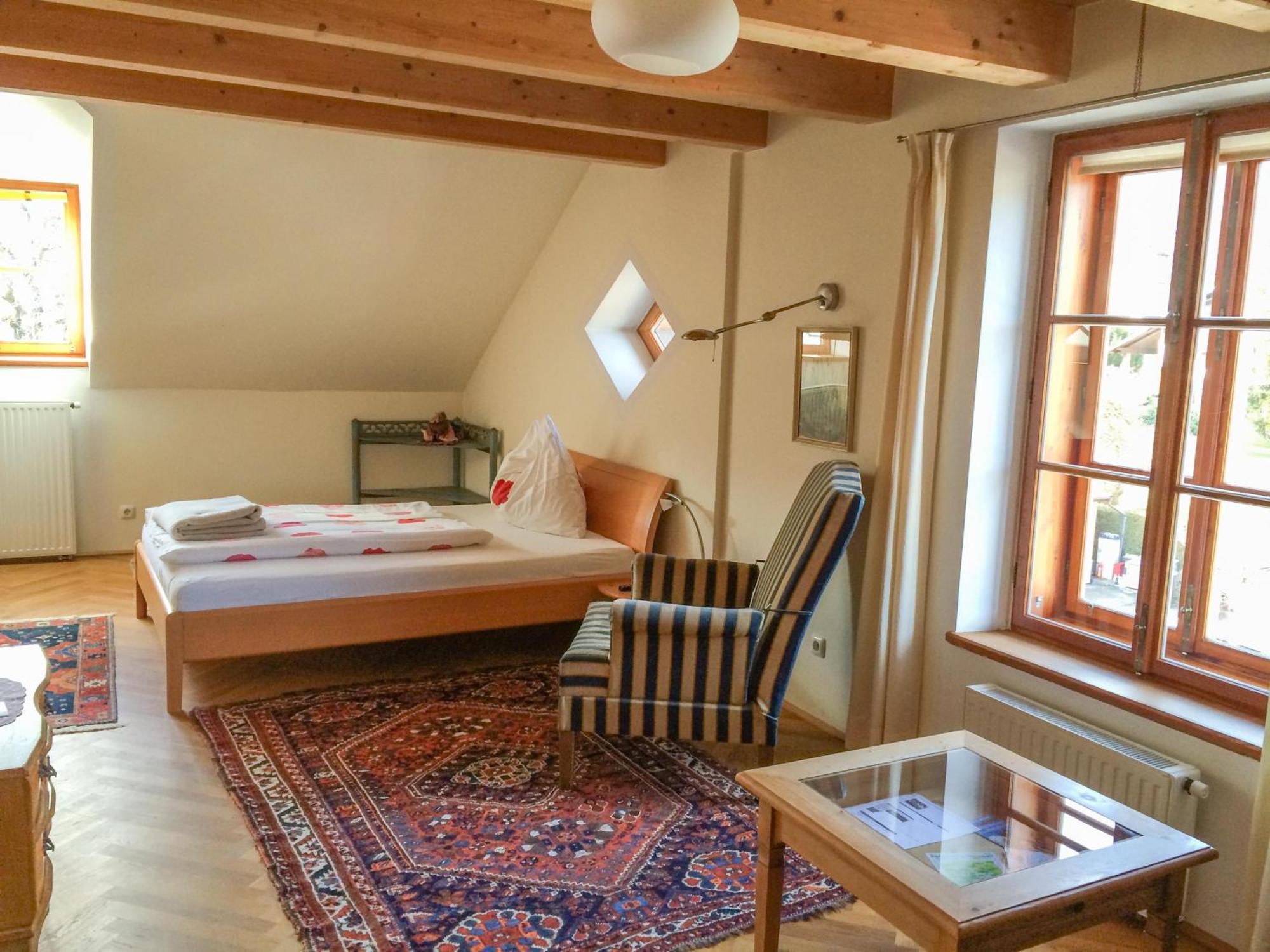 Bed & Breakfast Schweizerhof Am Altmuenster