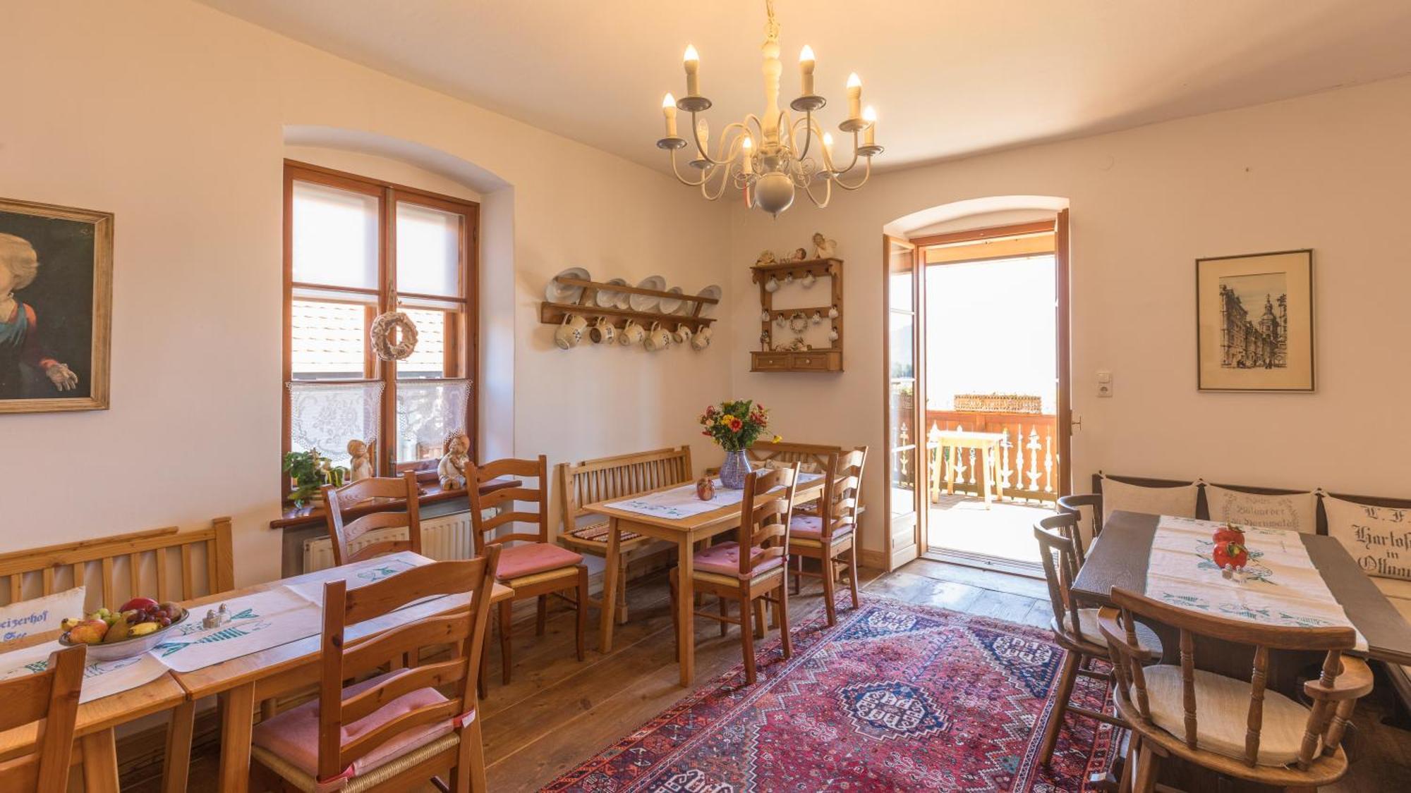 Schweizerhof Am Bed & Breakfast