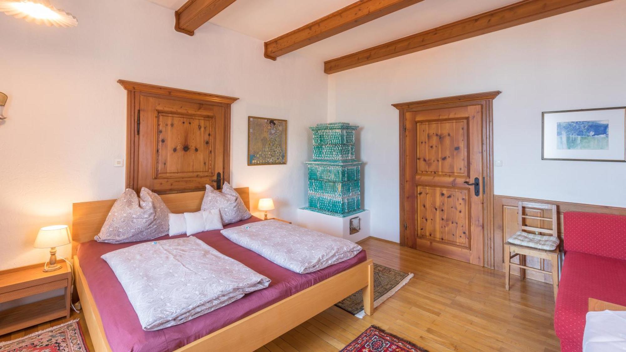 Schweizerhof Am Bed & Breakfast Altmuenster